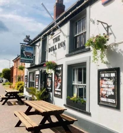 The Coach House At The Bull Inn Milton Keynes Zewnętrze zdjęcie